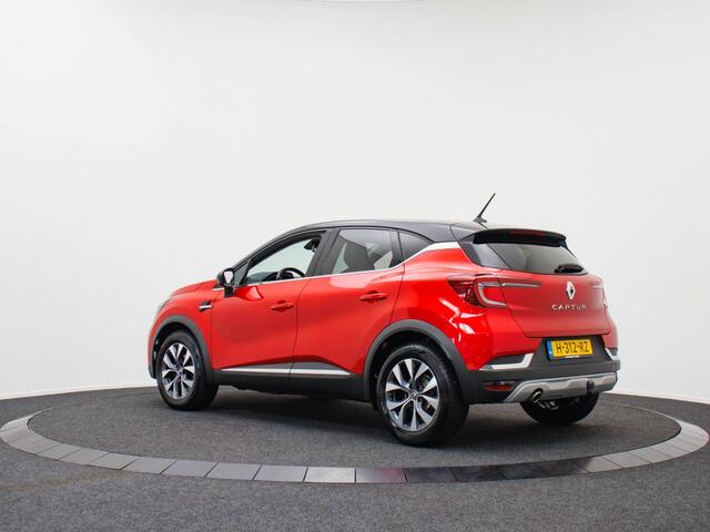 Renault CAPTUR 1.3 TCe Intens | Trekhaak | Stoelverwarming | All-seasons