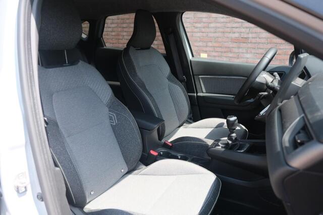 Renault CAPTUR 1.3 mild hybrid 140pk Techno | Navi | App Connect | Climate | Cruise | Keyless | Camera | PDC