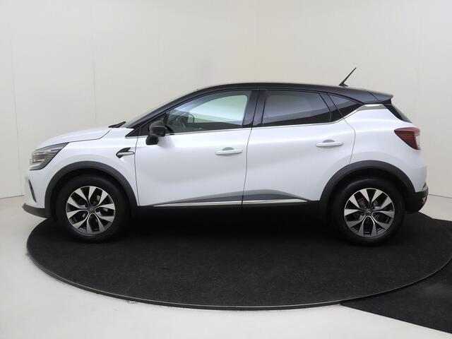 Renault CAPTUR 1.0 TCe 100 Intens | Navigatie | Cruise & Climate Control | Privacy Glass | Parkeersensoren voor en achter