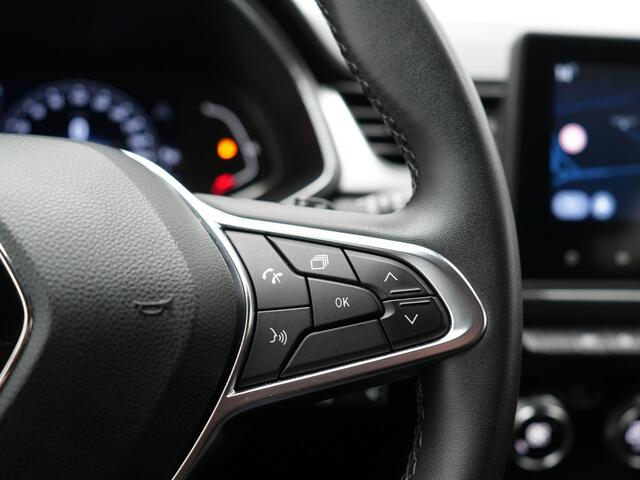 Renault CAPTUR 1.3 TCe 140 Intens Automaat 141pk | Apple Carplay | Sportstoelen | Navigatie | Camera | DAB | L.M. 18" | Cruise Control |