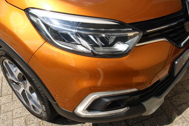 Renault CAPTUR 1.2 TCe Intens | Stoelverwarming | Navigatie | Parkeersensoren | All Seasonbanden | Dodehoekdetectie | Cruisecontrol | LMV