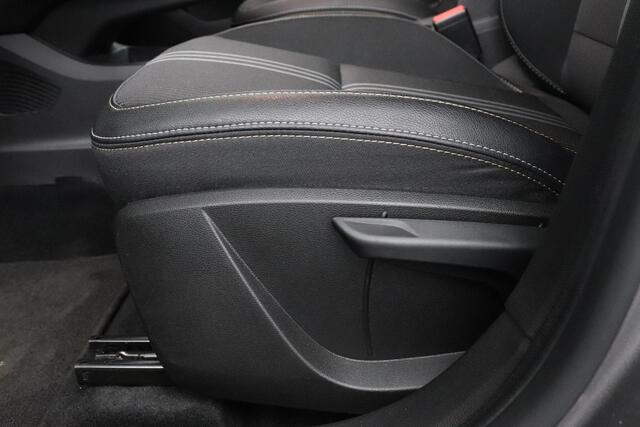 Renault CAPTUR 1.6 E-Tech full hybrid 145 E-Tech engineered