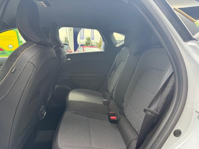 Renault CAPTUR 1.3 Mild Hybrid 160 EDC Automaat Techno Camera
