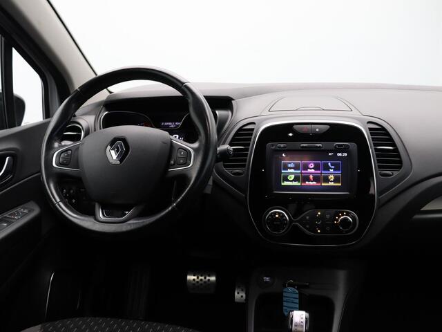 Renault CAPTUR 120pk TCe Bose | Trekhaak | Automaat! | Stoelverwarming | Navigatie |