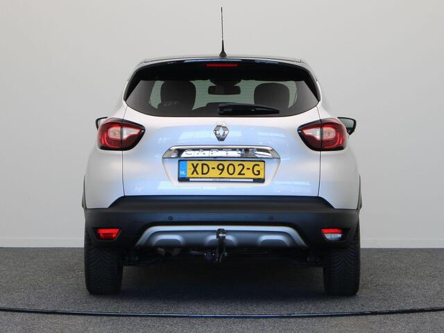 Renault CAPTUR 120pk TCe Bose | Trekhaak | Automaat! | Stoelverwarming | Navigatie |