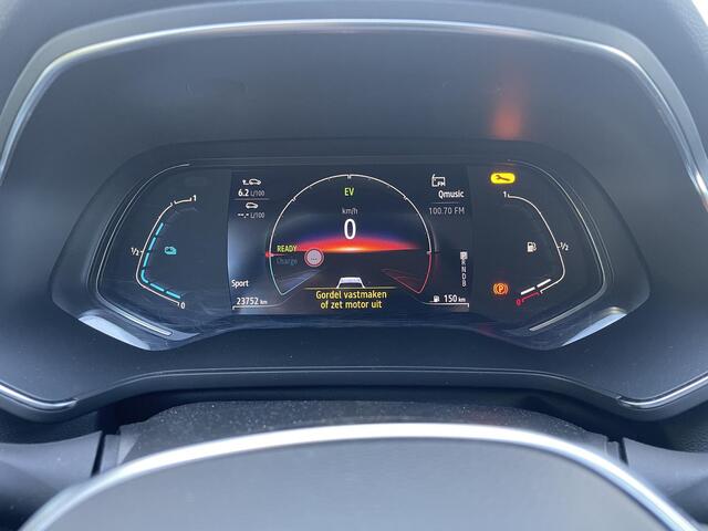 Renault CAPTUR 1.6 E-Tech Hybrid 145 Intens / Navigatie / Camera /