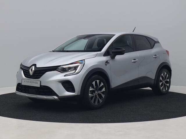Renault CAPTUR 1.6 E-Tech Plug-in Hybrid 160 Intens | CAMERA | NAVI