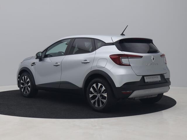 Renault CAPTUR 1.6 E-Tech Plug-in Hybrid 160 Intens | CAMERA | NAVI