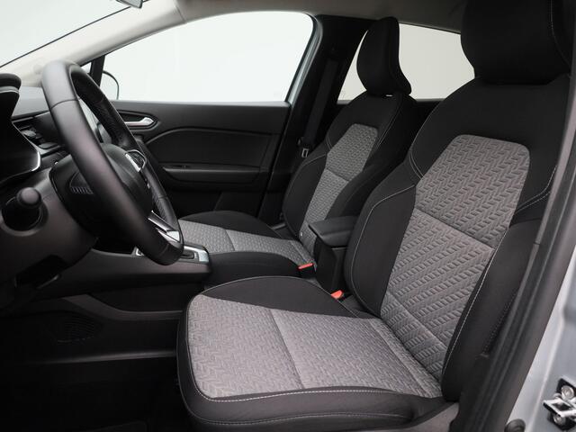 Renault CAPTUR 1.6 E-Tech Plug-in Hybrid 160 Intens | CAMERA | NAVI