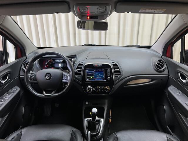 Renault CAPTUR 0.9 TCe Intens *Leder* Stoelverwarming, Trekhaak, Camera, Keyless, PDC V+A, Two-Tone