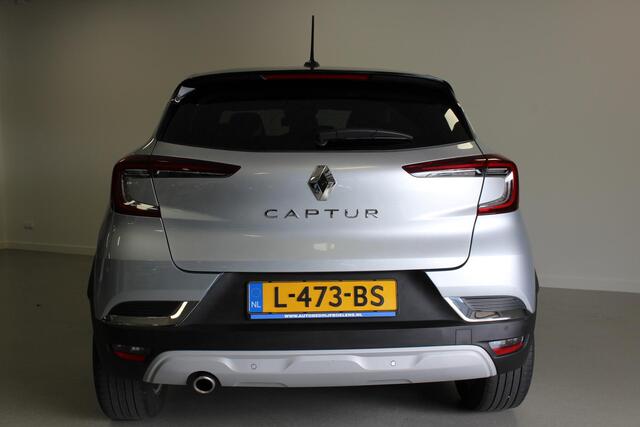 Renault CAPTUR 1.3 TCe 140 Intens | 17'LMV | CRUISE | PDC-V/A | NAVIGATIE | CAMERA | DAB-RADIO | KEYLESS | LED |