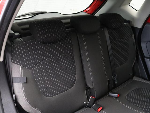 Renault CAPTUR TCe 90pk Intens | Achteruitrijcamera | Trekhaak | Dealer Onderhouden |