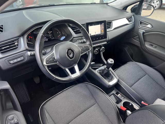 Renault CAPTUR 1.0 TCe 100 Intens TREKHAAK | NAVIGATIE | CAMERA | LAGE KM STAND 62.060km |