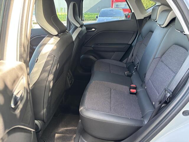 Renault CAPTUR 1.6 E-Tech Hybrid 145 Intens