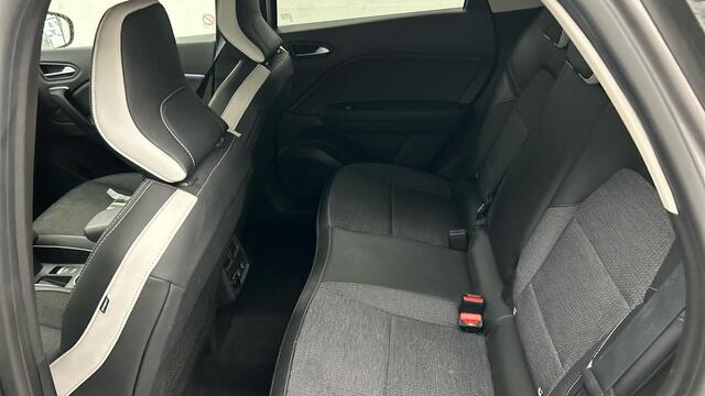 Renault CAPTUR 1.3 TCe 140 Intens