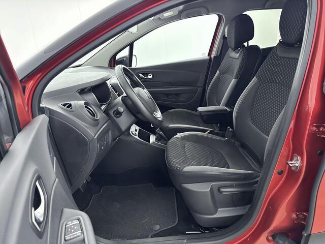 Renault CAPTUR 1.2 TCe Intens 120PK | Automaat | Navigatie | Trekhaak | Cruise Control | Climate Control