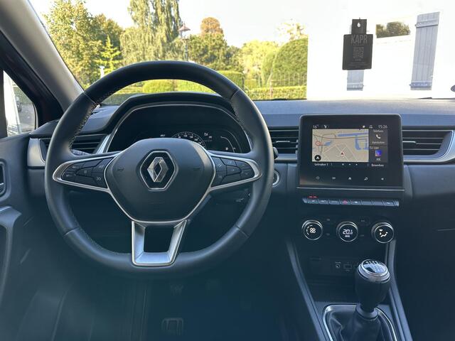 Renault CAPTUR 1.3 TCe 140 Intens | Stoel verwarming |Trekhaak | Dealer onderhouden | Navigatiesysteem |