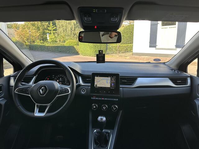 Renault CAPTUR 1.3 TCe 140 Intens | Stoel verwarming |Trekhaak | Dealer onderhouden | Navigatiesysteem |