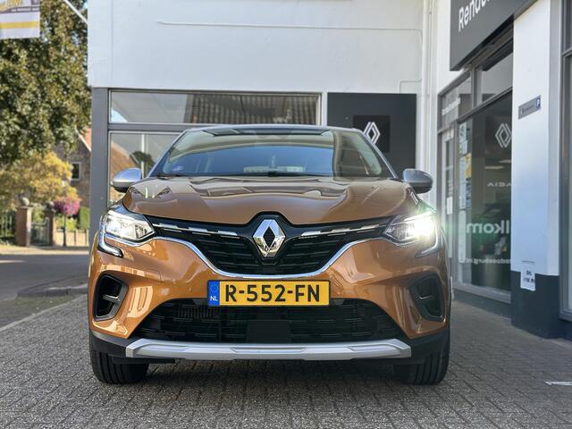 Renault CAPTUR 1.3 TCe 140 Intens | Stoel verwarming |Trekhaak | Dealer onderhouden | Navigatiesysteem |