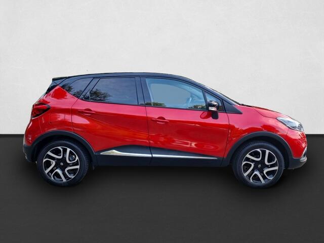 Renault CAPTUR 0.9 TCe Dynamique TREKHAAK / CRUISE / ALL SEASON / CAMERA