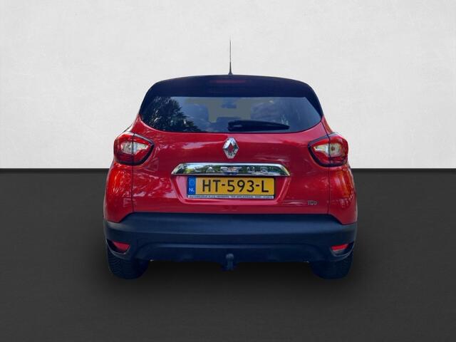 Renault CAPTUR 0.9 TCe Dynamique TREKHAAK / CRUISE / ALL SEASON / CAMERA