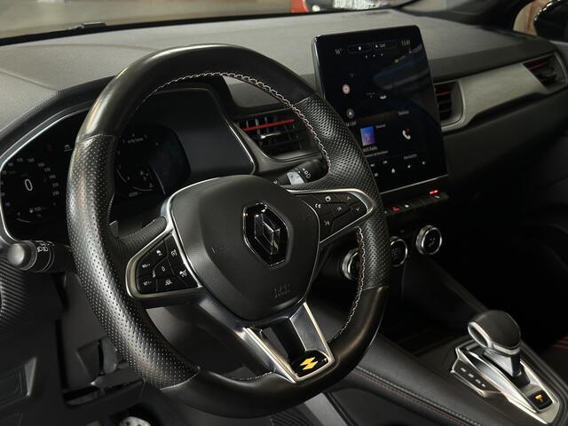 Renault CAPTUR 1.3 mild hybrid 160 R.S. Line Groot Navi | Camera | 18" | ACC | Blindspot | Carplay | PDC V+A 100% Dealer onderhouden!