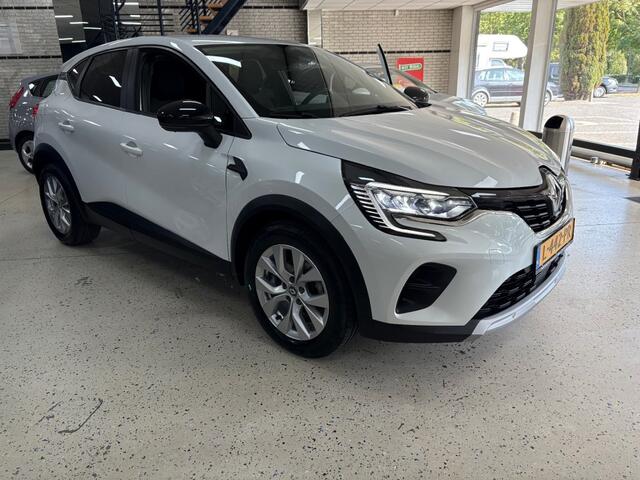 Renault CAPTUR 1.0 TCE ZEN Navigatie Airco Cruise Trekhaak Led Verlichting Dab