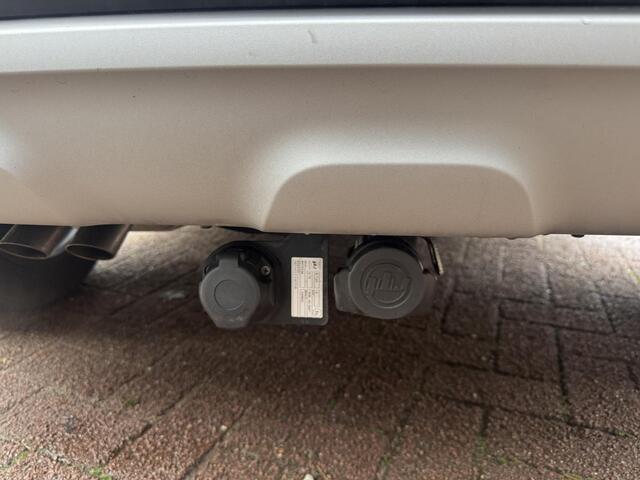 Renault CAPTUR 1.3 TCe 150pk EDC Intens+Pack Camera&Trekhaak!!