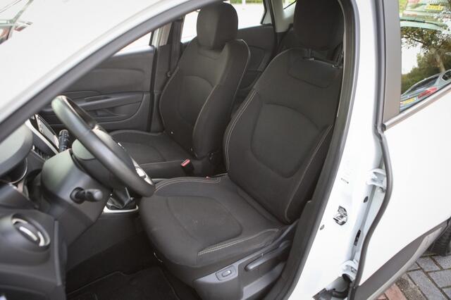 Renault CAPTUR 0.9 TCe Limited | Stoelverwarming | Navi | Cruise |