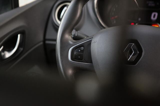 Renault CAPTUR 0.9 TCe Limited | Stoelverwarming | Navi | Cruise |