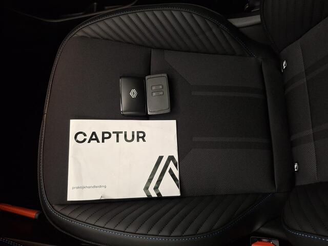 Renault CAPTUR 1.3 mild hybrid 160 esprit Alpine / Elektrisch Schuif/Kanteldak / Elektrisch Verstelbare Stoelen / Bose Audio / Stoelverwarming / Pack Advanced Driving / Pack Navigation / Trekhaak 1200 KG /