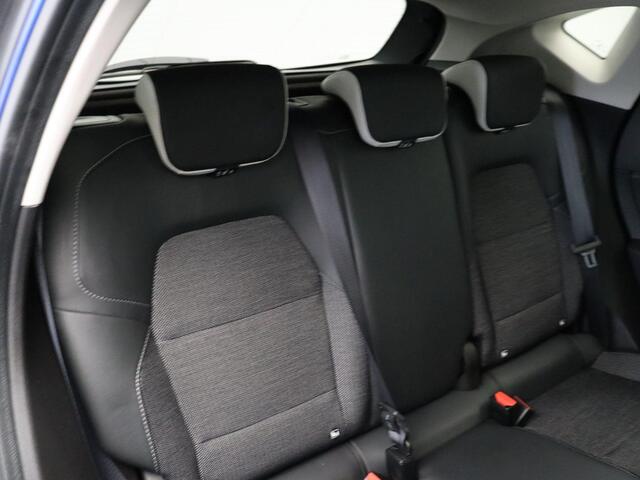 Renault CAPTUR 1.0 TCe 90 Techno | Navigatie | Achteruitrijcamera | Parkeersensoren voor en achter | Climate control |