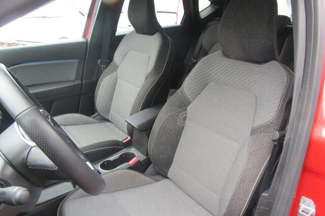 Renault CAPTUR 1.6 E-Tech full hybrid 145 Techno, Navi, Carplay, Camera