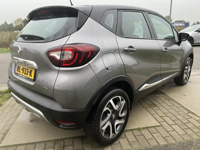 Renault CAPTUR 0.9 TCe Intens / Keyless / Climate / Parkeersensoren. Achter / Cruise / Navi /