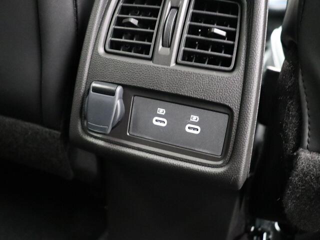 Renault CAPTUR E-Tech full hybrid 160pk esprit Alpine | Panoramisch dak | Harman kardon | Stuurverwarming |