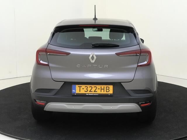 Renault CAPTUR 1.0 TCe 90 PK evolution Navigatie | Apple CarPlay | Parkeersensoren | Cruise Control |