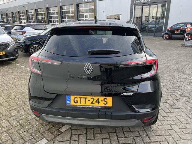 Renault CAPTUR 1.6 E-Tech full hybrid 145 esprit Alpine / CAMERA 360 / DODE HOEK DETECTIE / PARKEERSENSOREN / GROOT SCHERM MAVIGATIE