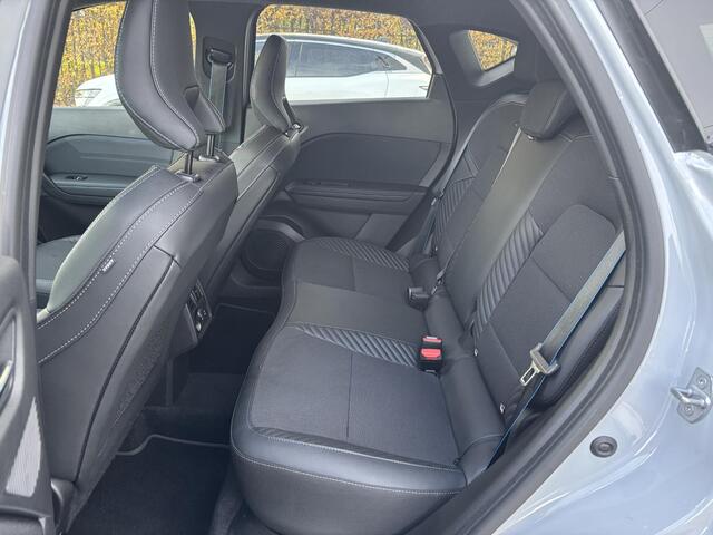 Renault CAPTUR 1.3 mild hybrid 160 esprit Alpine | Lage km. Stand | Aanhangwagen geremd 1200kg |