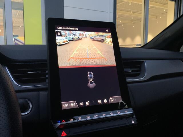 Renault CAPTUR 1.3 mild hybrid 160 techno | Stoelverwarming| Climate Control