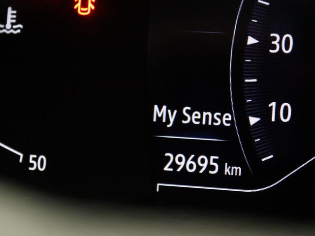 Renault CAPTUR 140pk TCe Intens Cruise | Climate | Carplay | Parkeersens. v+a | Trekhaak