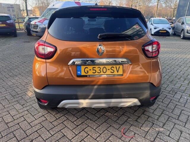Renault CAPTUR 1.3 TCe Intens Automaat en Led koplampen. Navi.