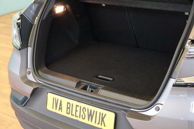 Renault CAPTUR 1.3 mild hybrid 160 Techno | NAVI | CLIMA | CAMERA + PDC | ADAP CRUISE | STUUR/STOELVERW |