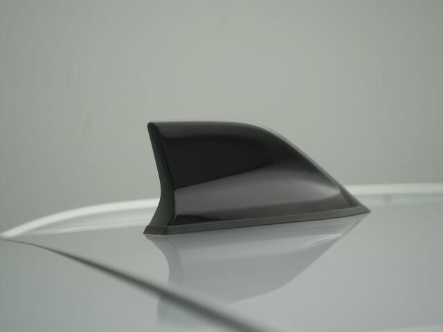 Renault CAPTUR TCe 140 EDC Intens - RIJKLAARPRIJS - Automaat - Rondomzichtcamera - All Seasonbanden - Stuur- en Stoelverwarming