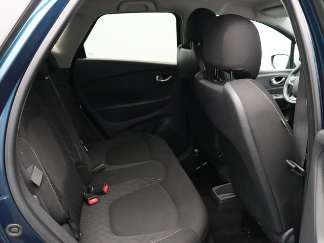 Renault CAPTUR TCe 90pk Limited | Navigatie | Lichtmetaal | Cruise Control | Parkeersensoren Achter |