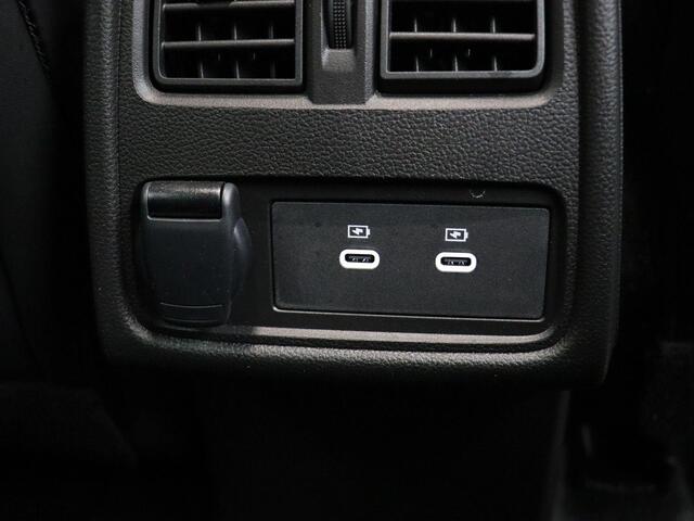 Renault CAPTUR mild hybrid 160pk esprit Alpine | Stoel- en stuurverwarming | Voorruitverwarming | 360 graden camera |