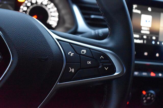 Renault CAPTUR 1.0 TCe 90 Zen 1e Eigenaar | Carplay Navigatie | 100% Onderhouden | 12 mnd BOVAG garantie | Whatsapp 06-53188999