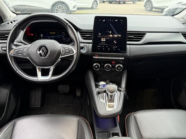 Renault CAPTUR 1.6 E-Tech Hybrid 145 Initiale Paris (Hoge instap) Trekhaak | Camera | Leder | Winter Pack | Navigatie | Dealer Onderhouden