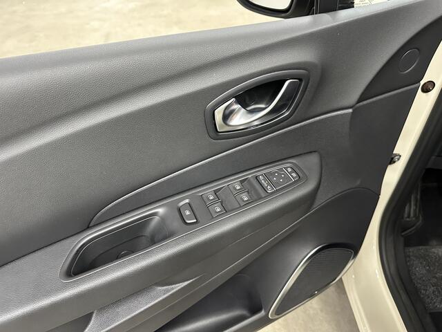 Renault CAPTUR 0.9 TCe Intens 90pk | Camera | Navi | Cruise control