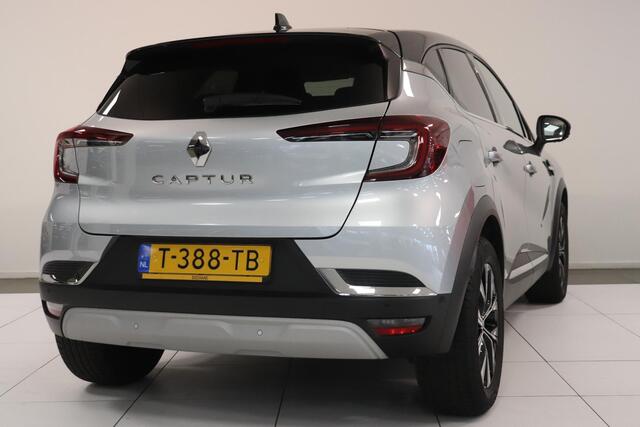 Renault CAPTUR 1.0 TCe 90 techno | BOSE Audio | 360° Camera | All season banden | Navigatie 9,3" | Bluetooth | DAB+ |
