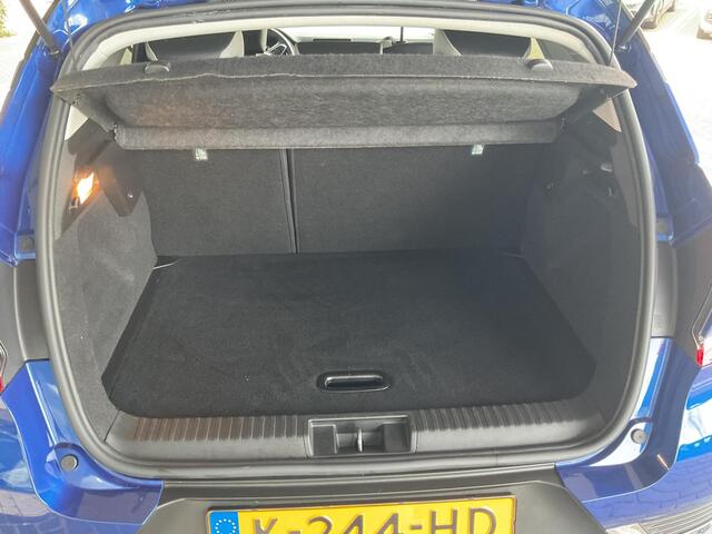 Renault CAPTUR 1.0 TCe 100 Intens / NAVIGATIE / CLIMATE CONTROL / PDC